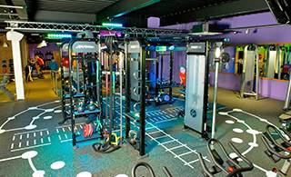 英国 Simply Gym 健身房——旋乐吧 CIS 产品的完美运用