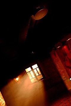 “不眠之夜”在上海上演，采用旋乐吧商用安装系统